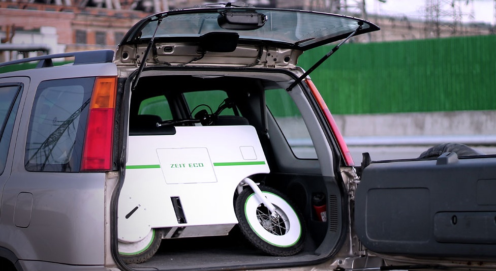 トランクに積めるほどの小型電動スクーター『Zeit Eco』