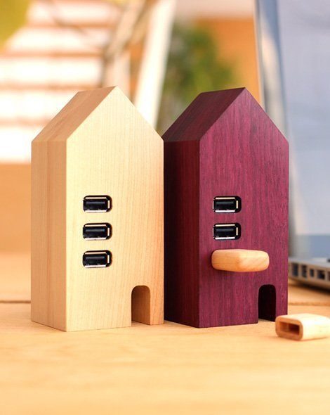 これ可愛い♪おうち型の木製USBハブ『USB Hub House』