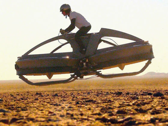『AERO-X（エアロエックス）』：スターウォーズに出てきたホバーバイクがついに開発