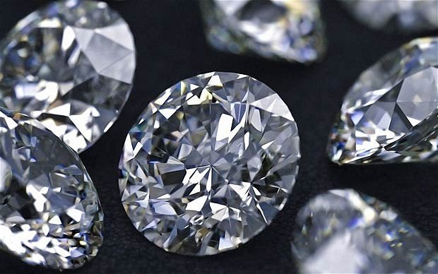 スイスのAlgordanza社、故人の遺灰からダイアモンドを作る技術を開発