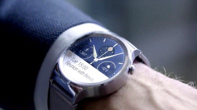 こんなデザイン待ってた！サファイアレンズ採用のスマートウォッチ『Huawei Watch』