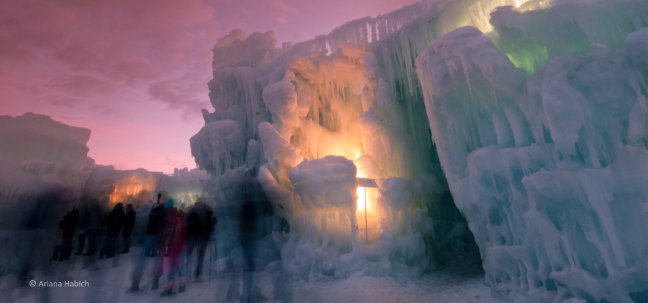 RPGに絶対出てきそうな超幻想的な氷の城『ICE CASTLES（アイス・キャッスル）』