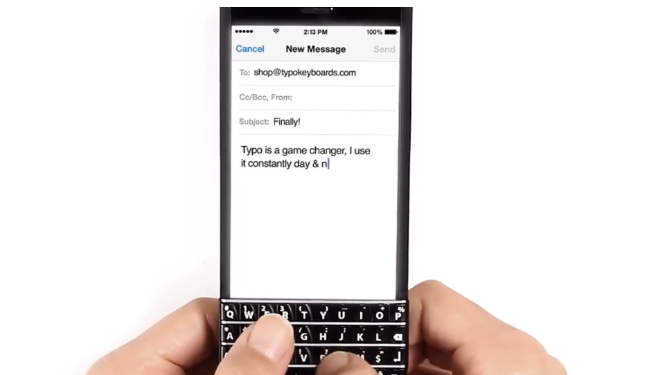 ブラックベリーのキーボードが使えるiPhoneケース『Typo iPhone keyboard case』、本家が提訴
